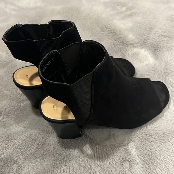 New Look suede peep toe booties - 37 - Picture 2 of 6